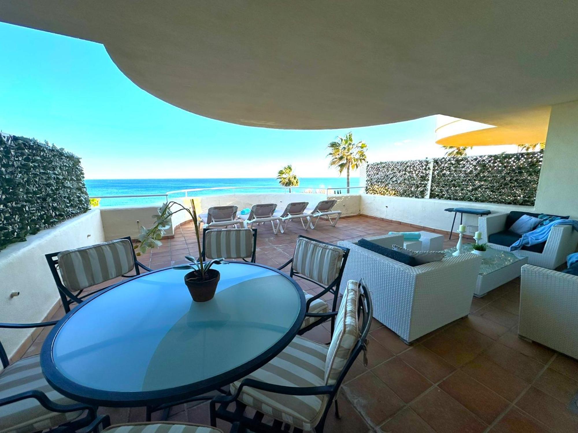 Apartments Bermuda Beach Estepona Eksteriør bilde